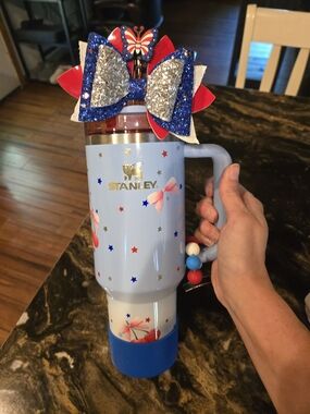 Custom 40oz Ombre Starry Sparkle Stanley